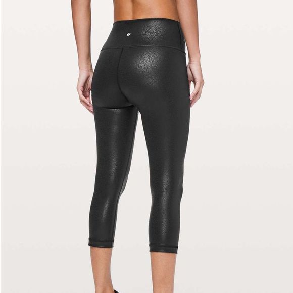 lululemon athletica Pants - Lululemon Wunder Under Crop High Rise Foil size 8